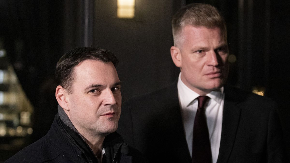 Macinkova otočka. Nejdřív se na Hrad hrnul, k Turkovi pak padlo jen pár slov